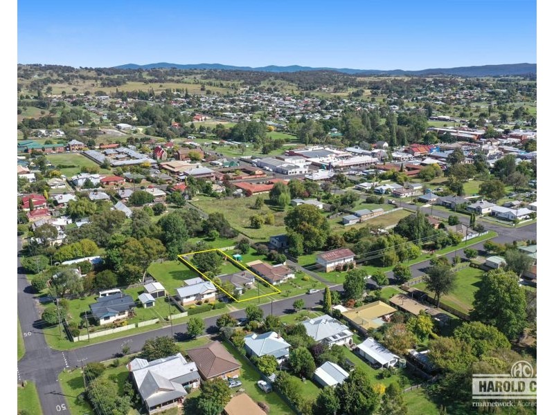 78 Logan Street, Tenterfield NSW 2372