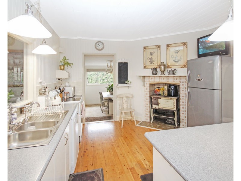 36 Margaret Street, Tenterfield NSW 2372