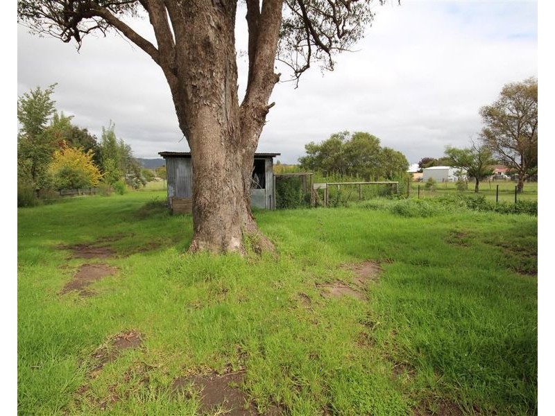 52 Wood Street, Tenterfield NSW 2372