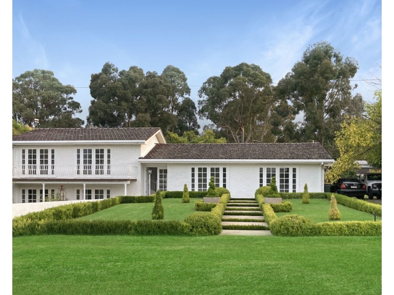 69 Riley Street, Tenterfield NSW 2372