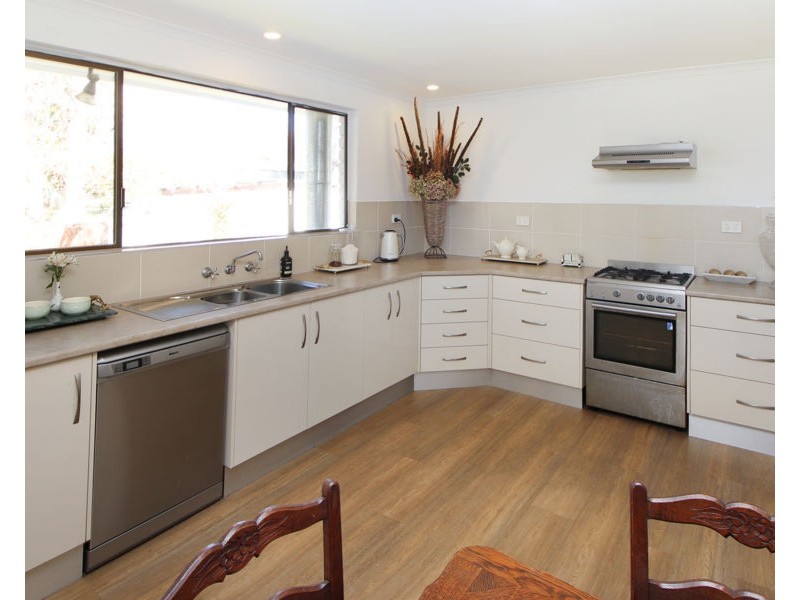 69 Riley Street, Tenterfield NSW 2372