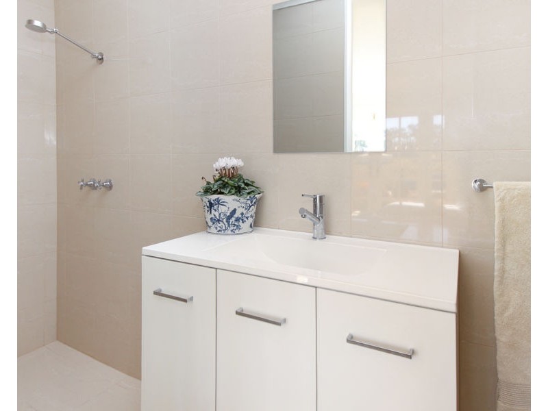 69 Riley Street, Tenterfield NSW 2372