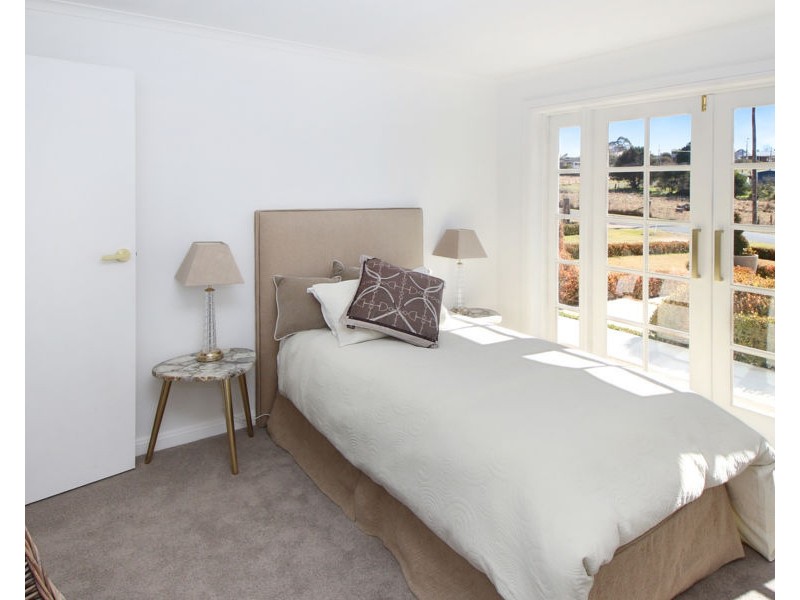 69 Riley Street, Tenterfield NSW 2372