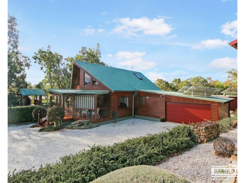 452 Sunnyside Loop Road, Tenterfield NSW 2372