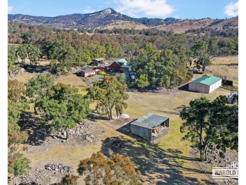 452 Sunnyside Loop Road, Tenterfield NSW 2372