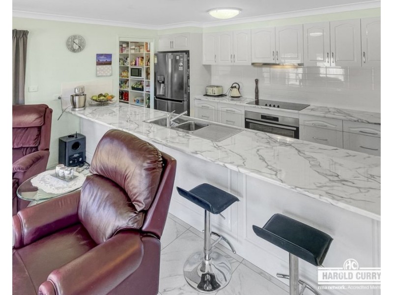 27 Holleys Road, Tenterfield NSW 2372