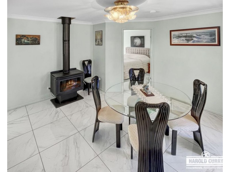 27 Holleys Road, Tenterfield NSW 2372