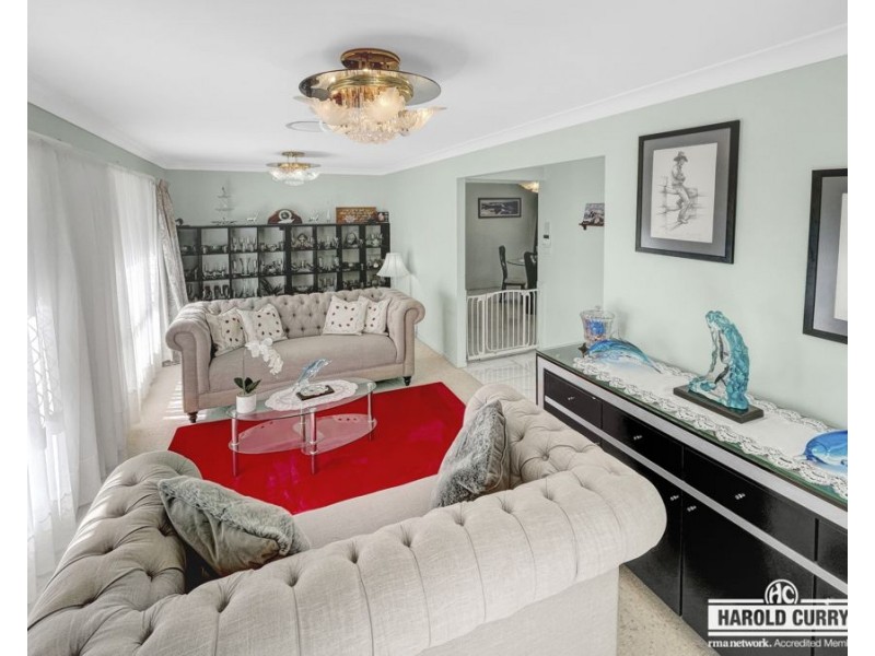 27 Holleys Road, Tenterfield NSW 2372