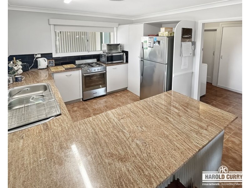 223 Douglas Street, Tenterfield NSW 2372