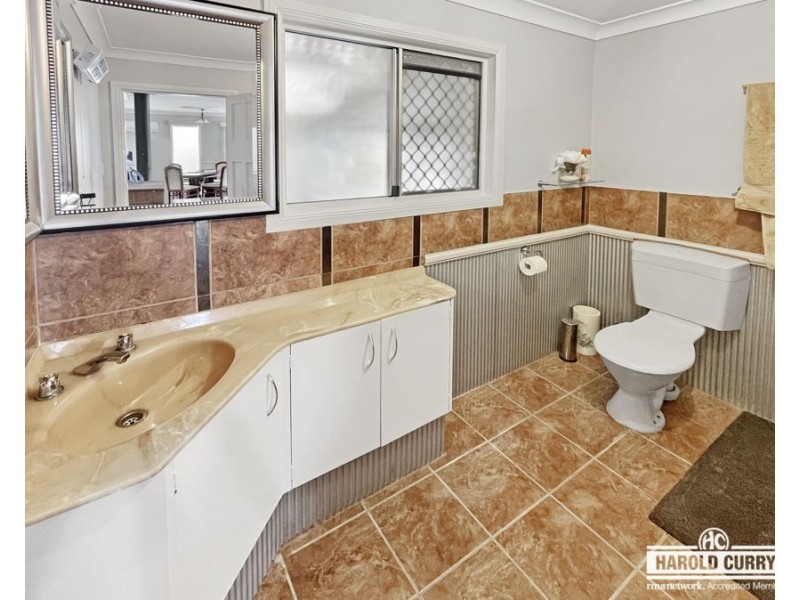 223 Douglas Street, Tenterfield NSW 2372