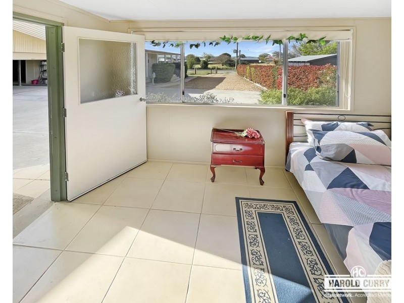 223 Douglas Street, Tenterfield NSW 2372