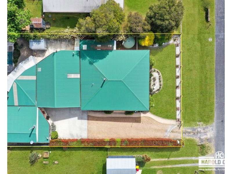 223 Douglas Street, Tenterfield NSW 2372