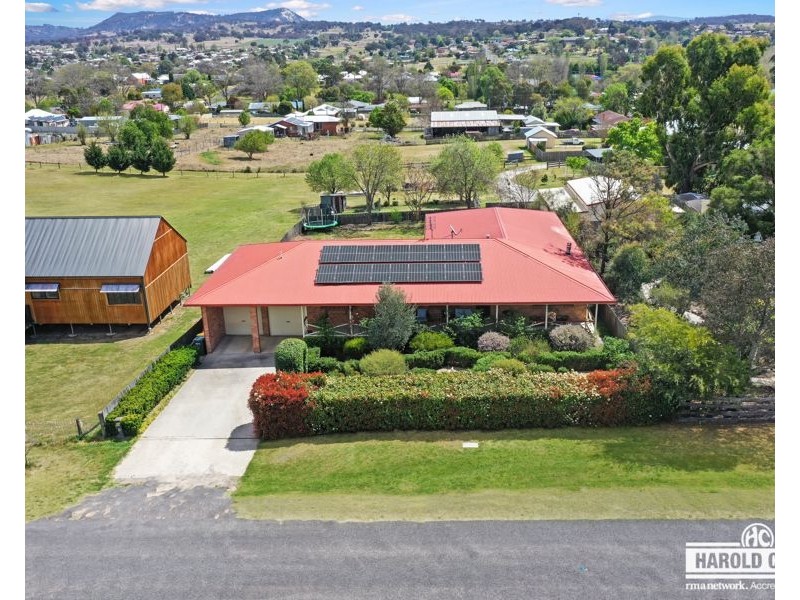 124 Wood Street, Tenterfield NSW 2372