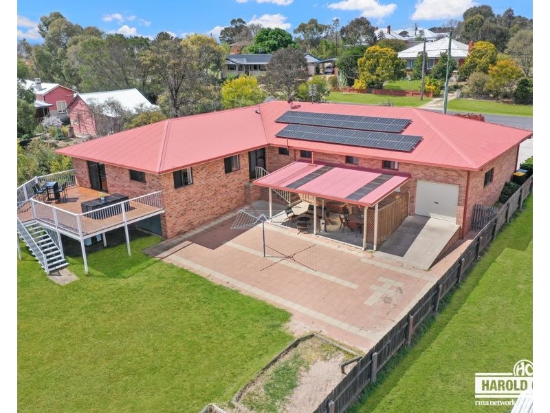 124 Wood Street, Tenterfield NSW 2372