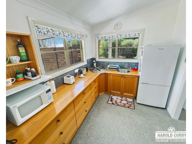 91 Petre Street, Tenterfield NSW 2372