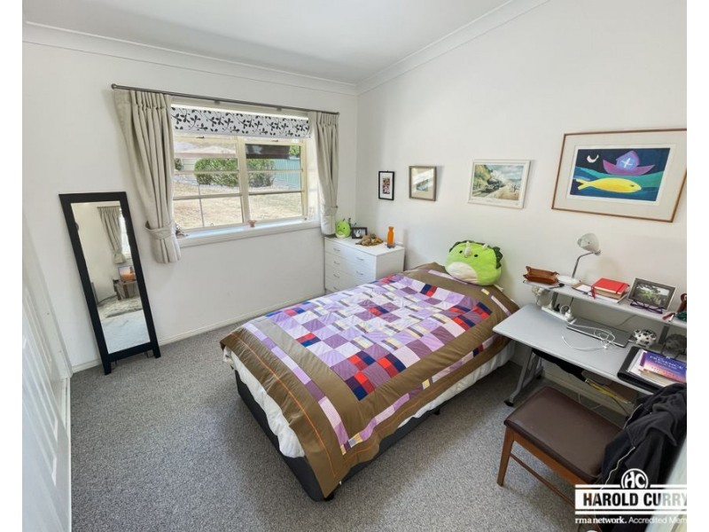 91 Petre Street, Tenterfield NSW 2372