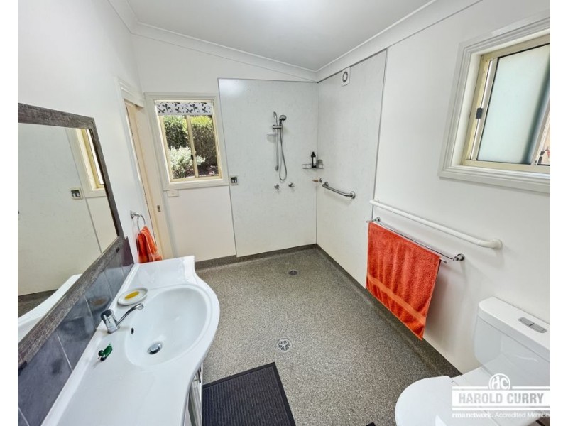 91 Petre Street, Tenterfield NSW 2372