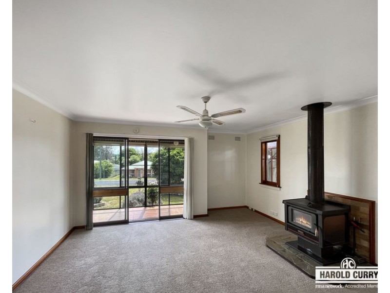 212 Bulwer Street, Tenterfield NSW 2372