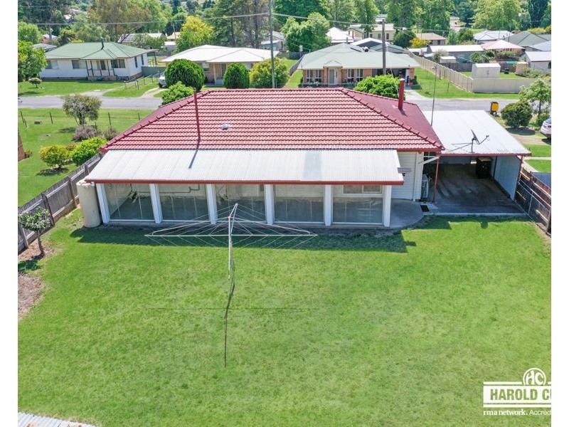 212 Bulwer Street, Tenterfield NSW 2372