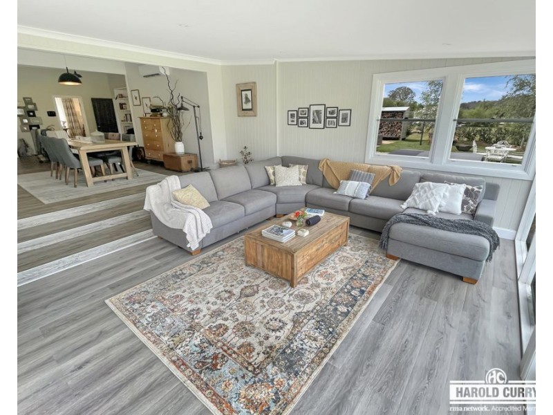 83 Douglas Street, Tenterfield NSW 2372