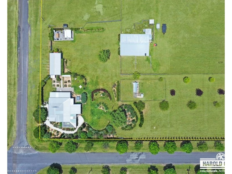 83 Douglas Street, Tenterfield NSW 2372