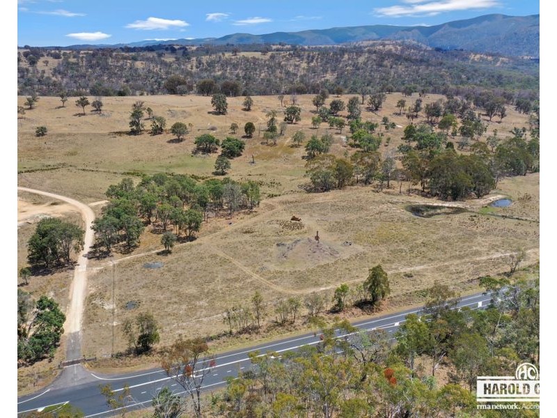 16 McCliftys Road, Bolivia, Tenterfield NSW 2372