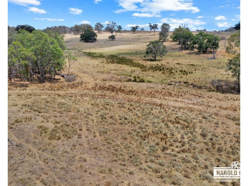 16 McCliftys Road, Bolivia, Tenterfield NSW 2372