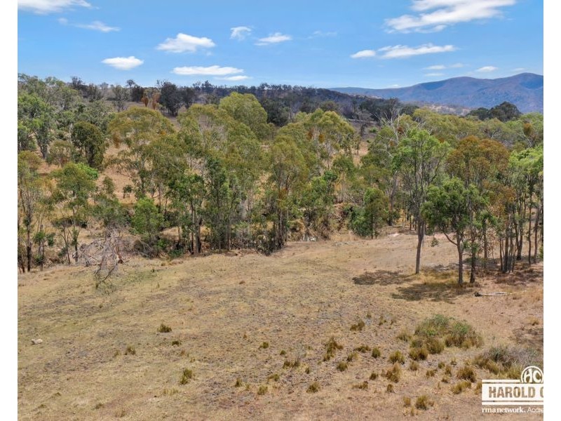 16 McCliftys Road, Bolivia, Tenterfield NSW 2372