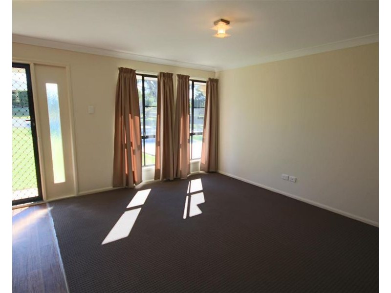 49 Riley Street, Tenterfield NSW 2372