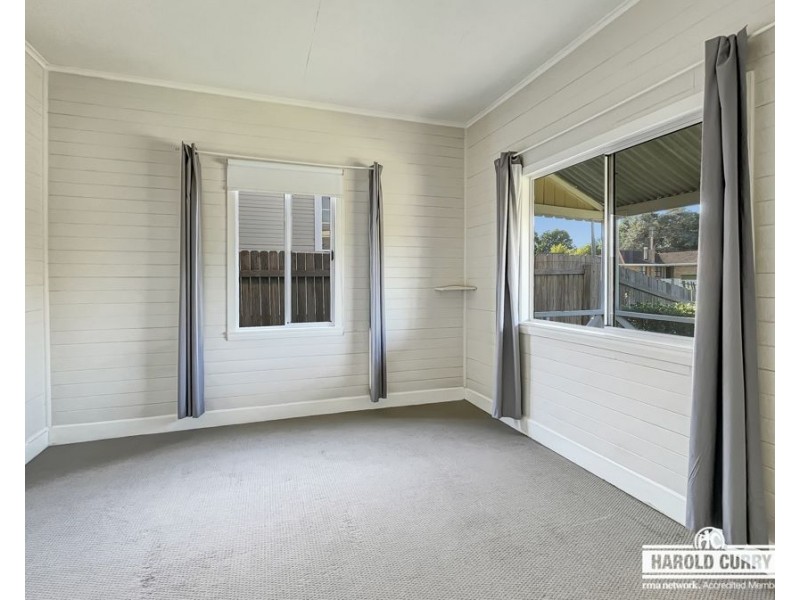 106 Miles Street, Tenterfield NSW 2372