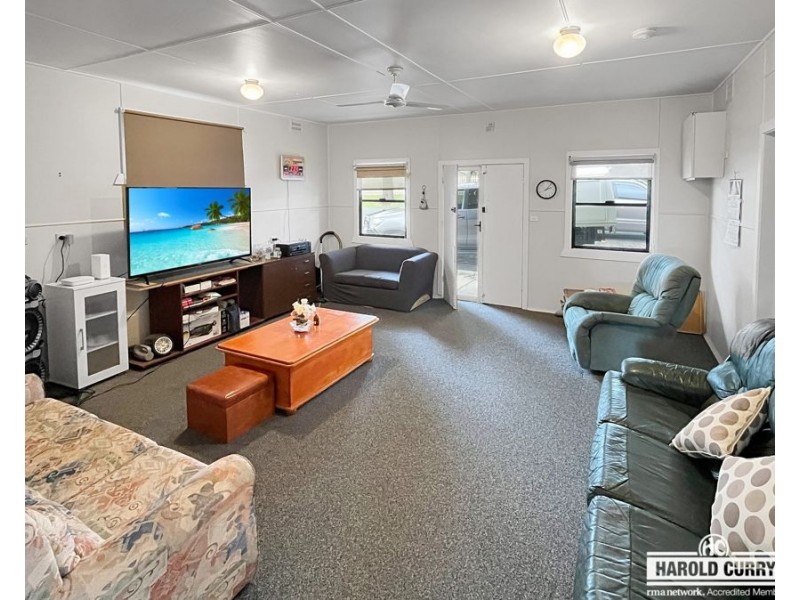 182B Logan Street, Tenterfield NSW 2372