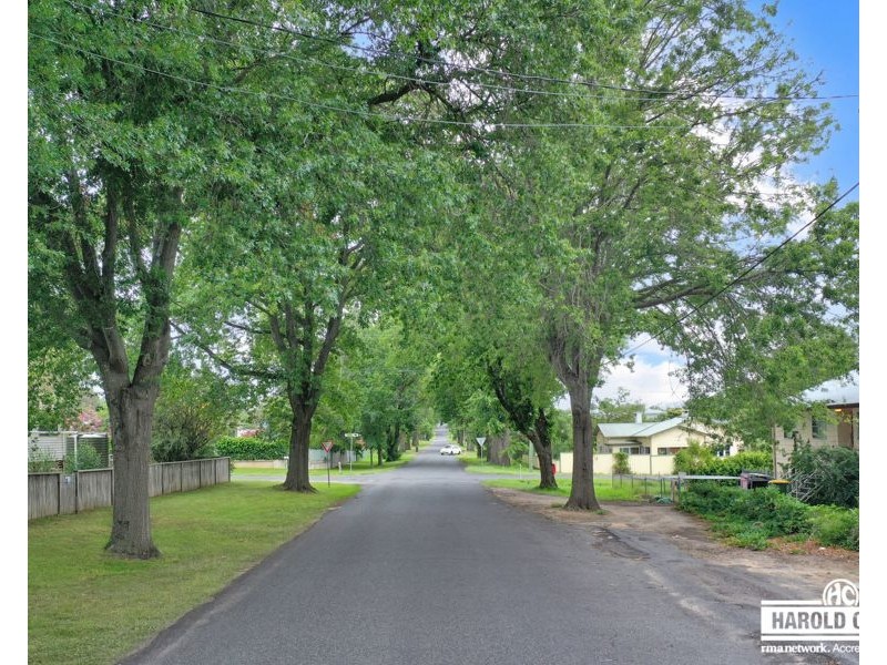 182B Logan Street, Tenterfield NSW 2372