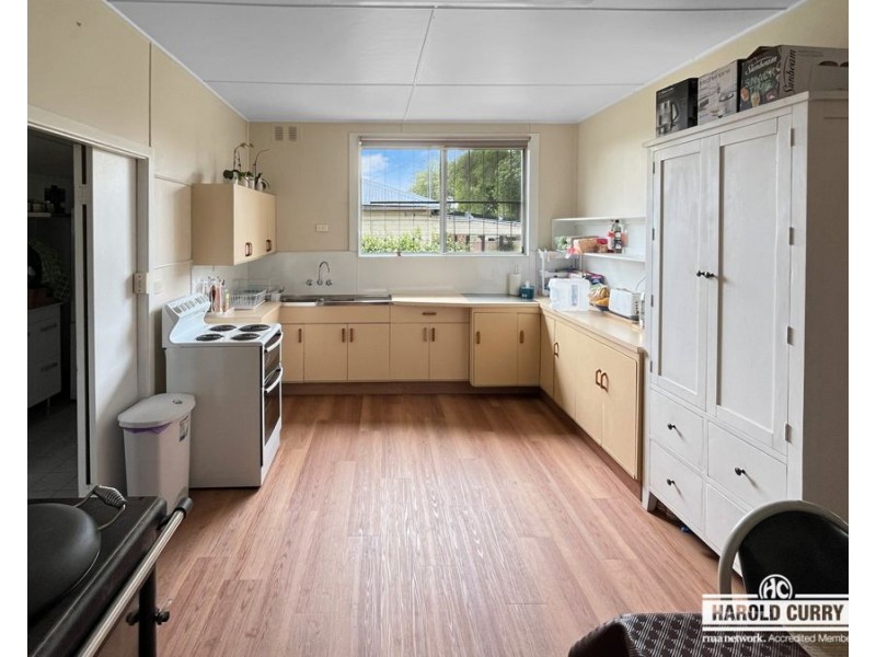 182B Logan Street, Tenterfield NSW 2372