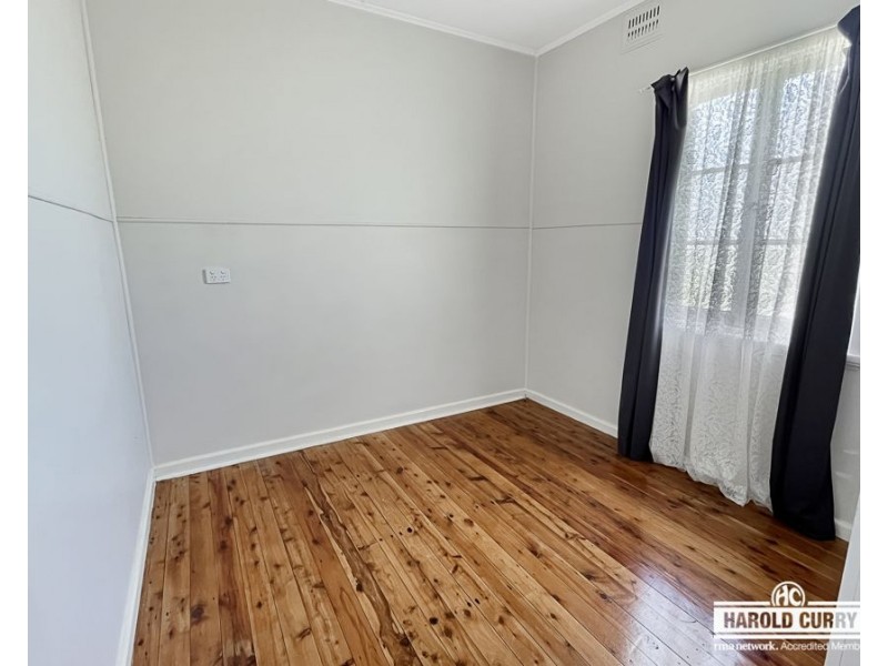 54 Pelham Street, Tenterfield NSW 2372