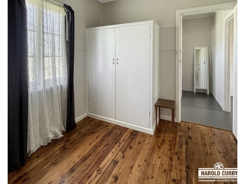 54 Pelham Street, Tenterfield NSW 2372