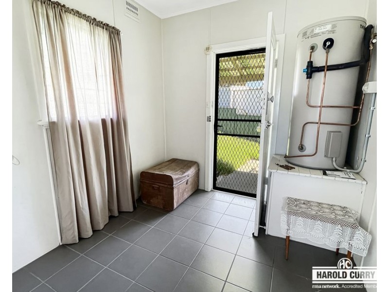 54 Pelham Street, Tenterfield NSW 2372