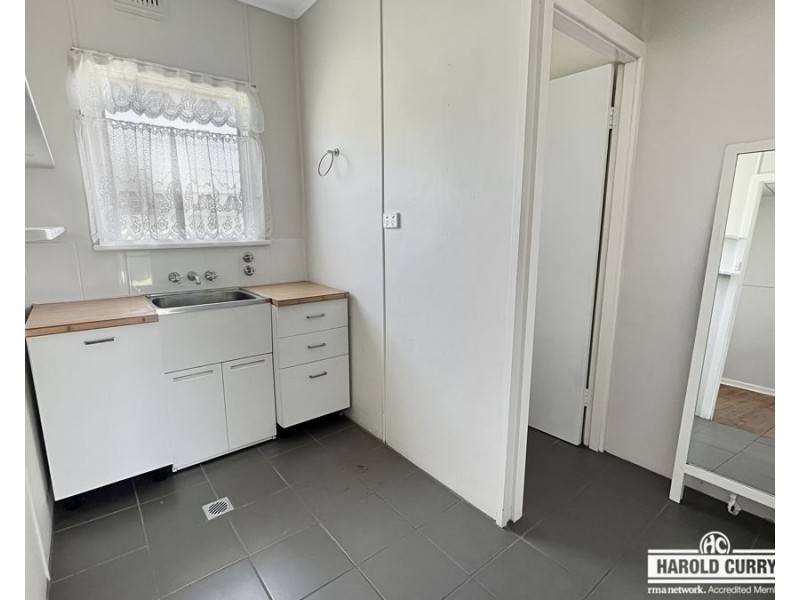 54 Pelham Street, Tenterfield NSW 2372