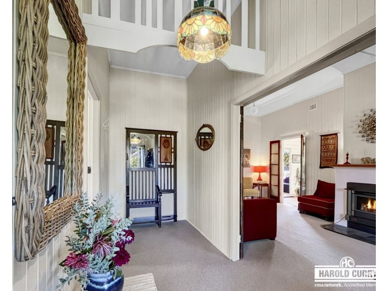 40 Manners Street, Tenterfield NSW 2372