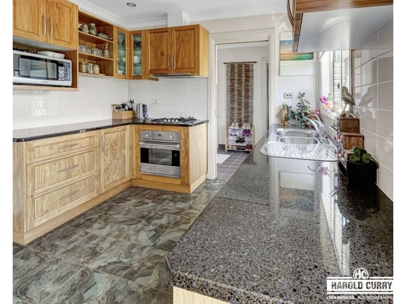 40 Manners Street, Tenterfield NSW 2372