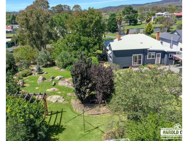 40 Manners Street, Tenterfield NSW 2372