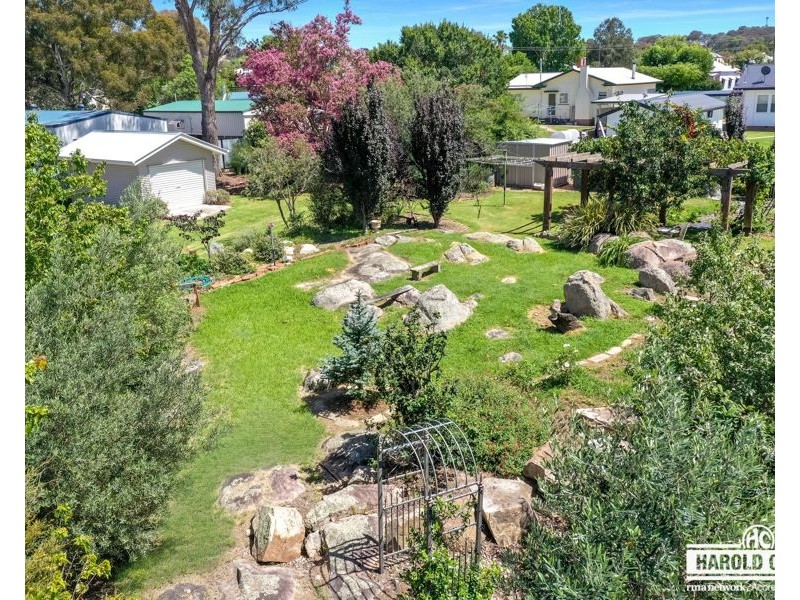 40 Manners Street, Tenterfield NSW 2372