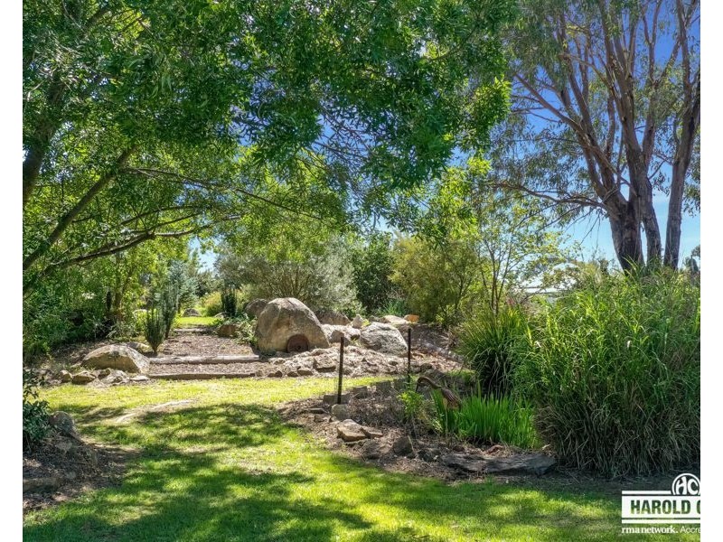 40 Manners Street, Tenterfield NSW 2372