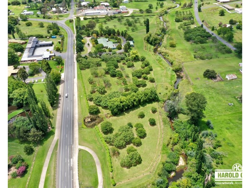 439 Rouse Street, Tenterfield NSW 2372