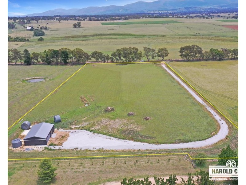 57a Haddocks Road, Tenterfield NSW 2372
