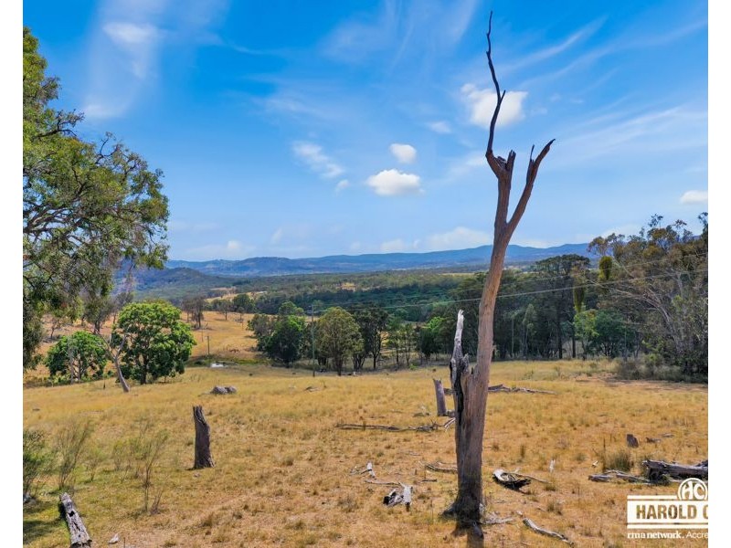 53 McCliftys Road, Tenterfield NSW 2372