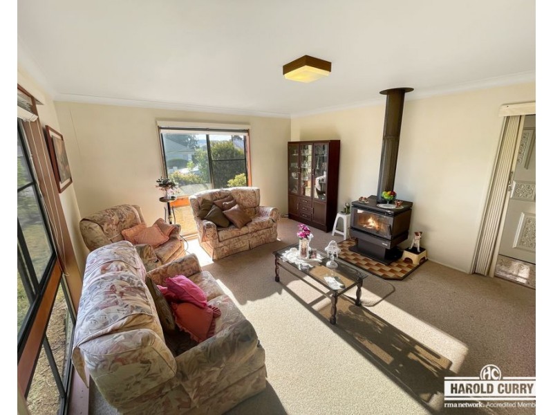 47 Logan Street, Tenterfield NSW 2372