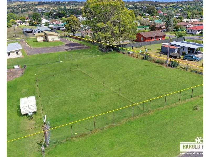 53 Logan Street, Tenterfield NSW 2372