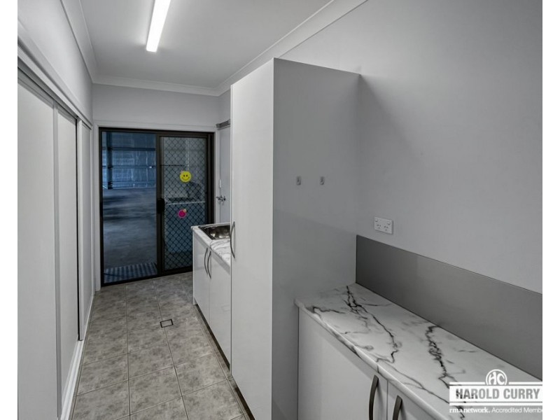 90 Neagles Lane, Tenterfield NSW 2372