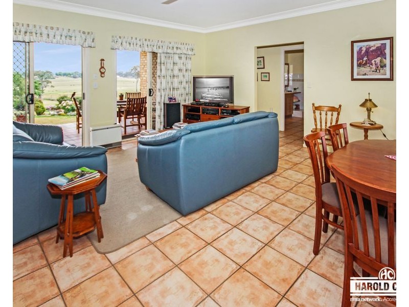 105 East Street, Tenterfield NSW 2372
