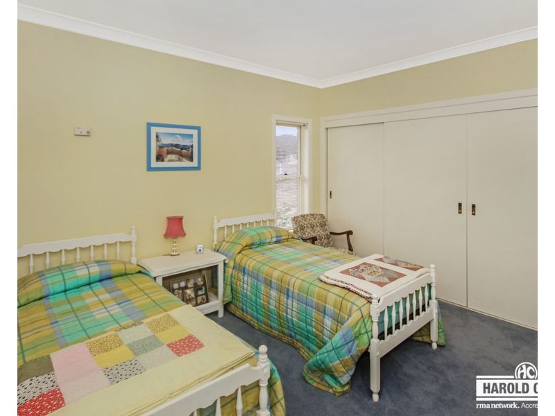 105 East Street, Tenterfield NSW 2372